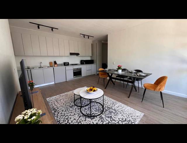 2 BEDROOM APARTMENT FOR SALE IN CLAREMONT